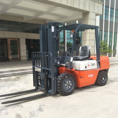 3000-5000kg 3 Stages Mast Onen Jiangmen Attachment Forklift Truck Cpcd