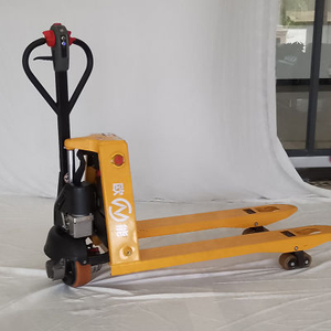 12 شهرًا 115 مم Jiangmen Pallet Truck Forklift Clg2015L-E